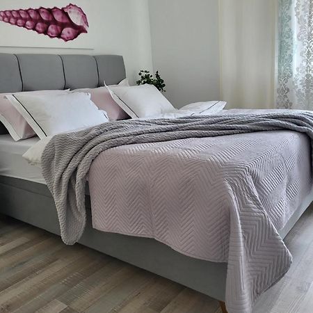 Split Mari Apartment Dış mekan fotoğraf