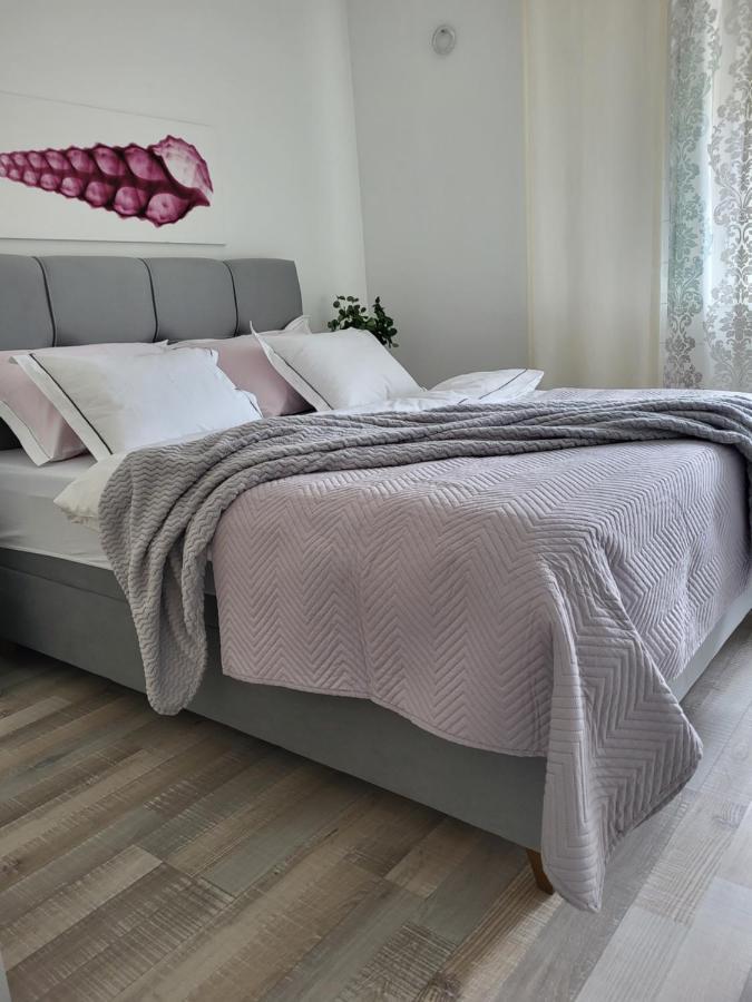 Split Mari Apartment Dış mekan fotoğraf